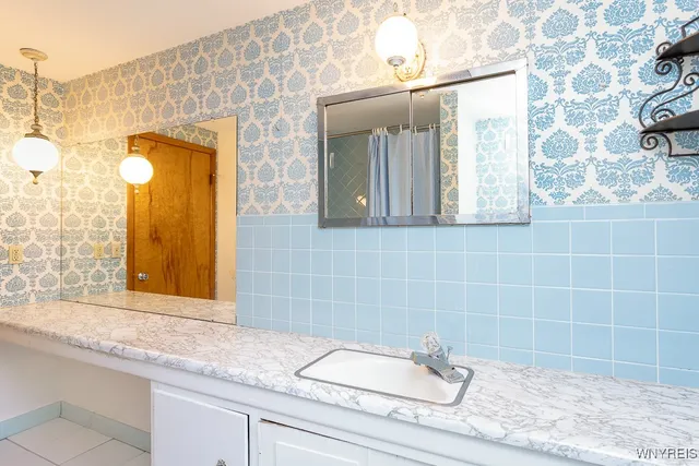 $289,900 | 8115 Tonawanda Creek Road, Clarence, NY 14051