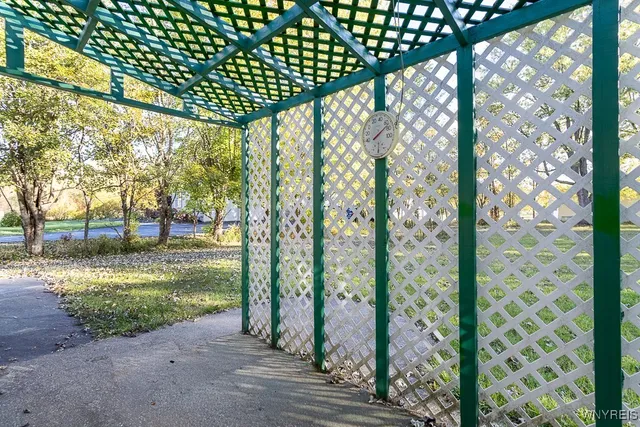 $289,900 | 8115 Tonawanda Creek Road, Clarence, NY 14051