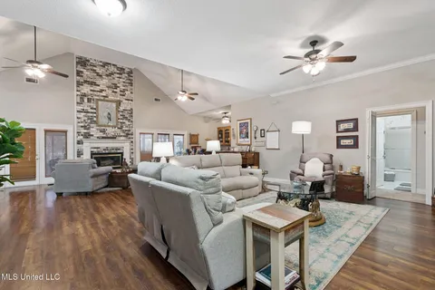 $477,000 | 321 Lake David Drive, Picayune, MS 39466