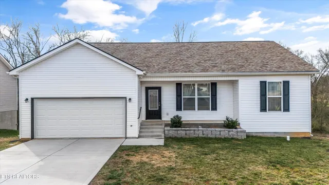 $430,000 | 431 Kingsley Court, Maryville, TN 37804