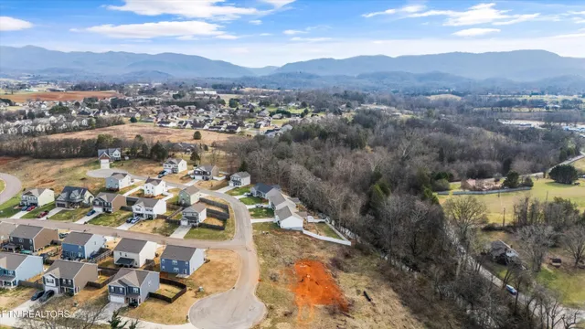 $430,000 | 431 Kingsley Court, Maryville, TN 37804