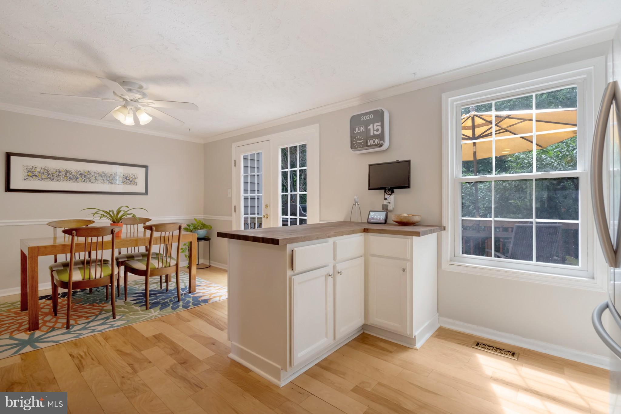 1555 Autumn Ridge Circle Reston, VA 20194 - Photo 11 of 31