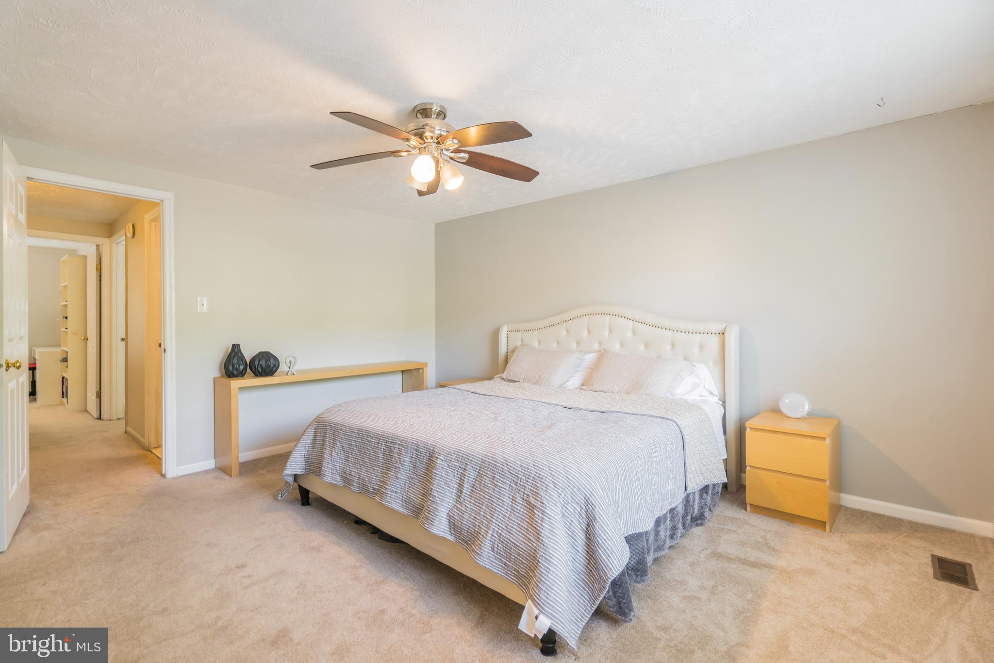 1555 Autumn Ridge Circle Reston, VA 20194 - Photo 18 of 31