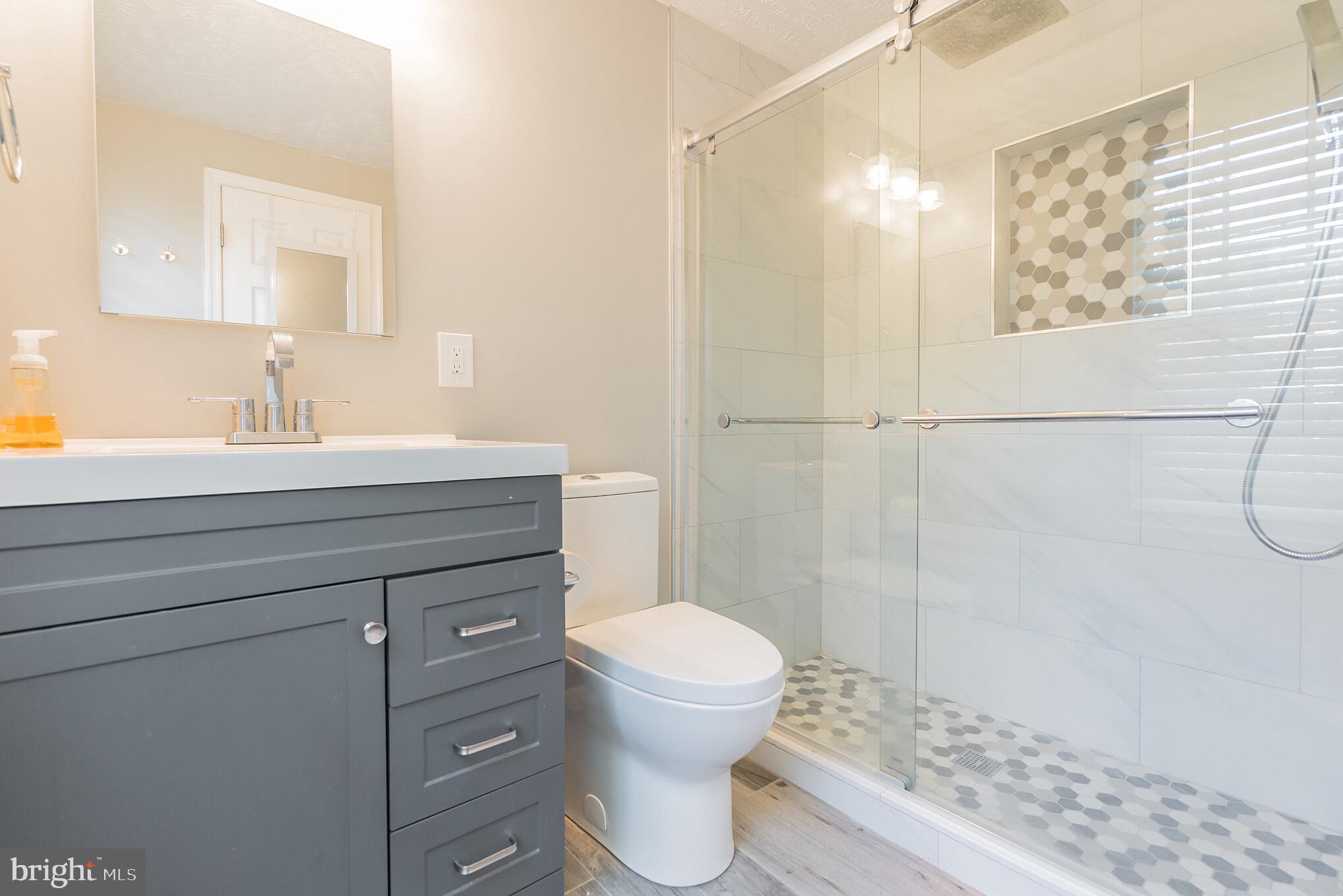 1555 Autumn Ridge Circle Reston, VA 20194 - Photo 20 of 31