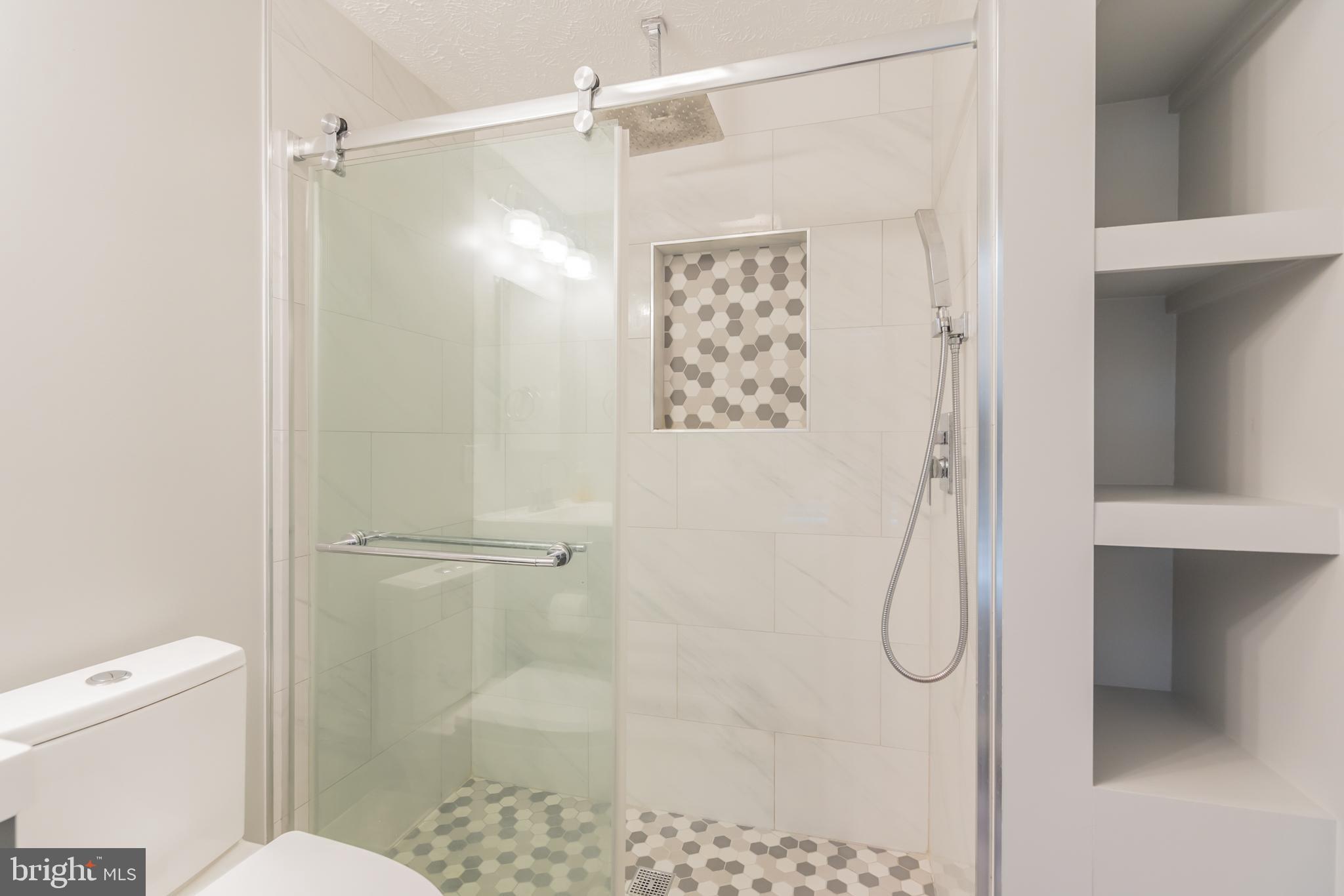 1555 Autumn Ridge Circle Reston, VA 20194 - Photo 21 of 31