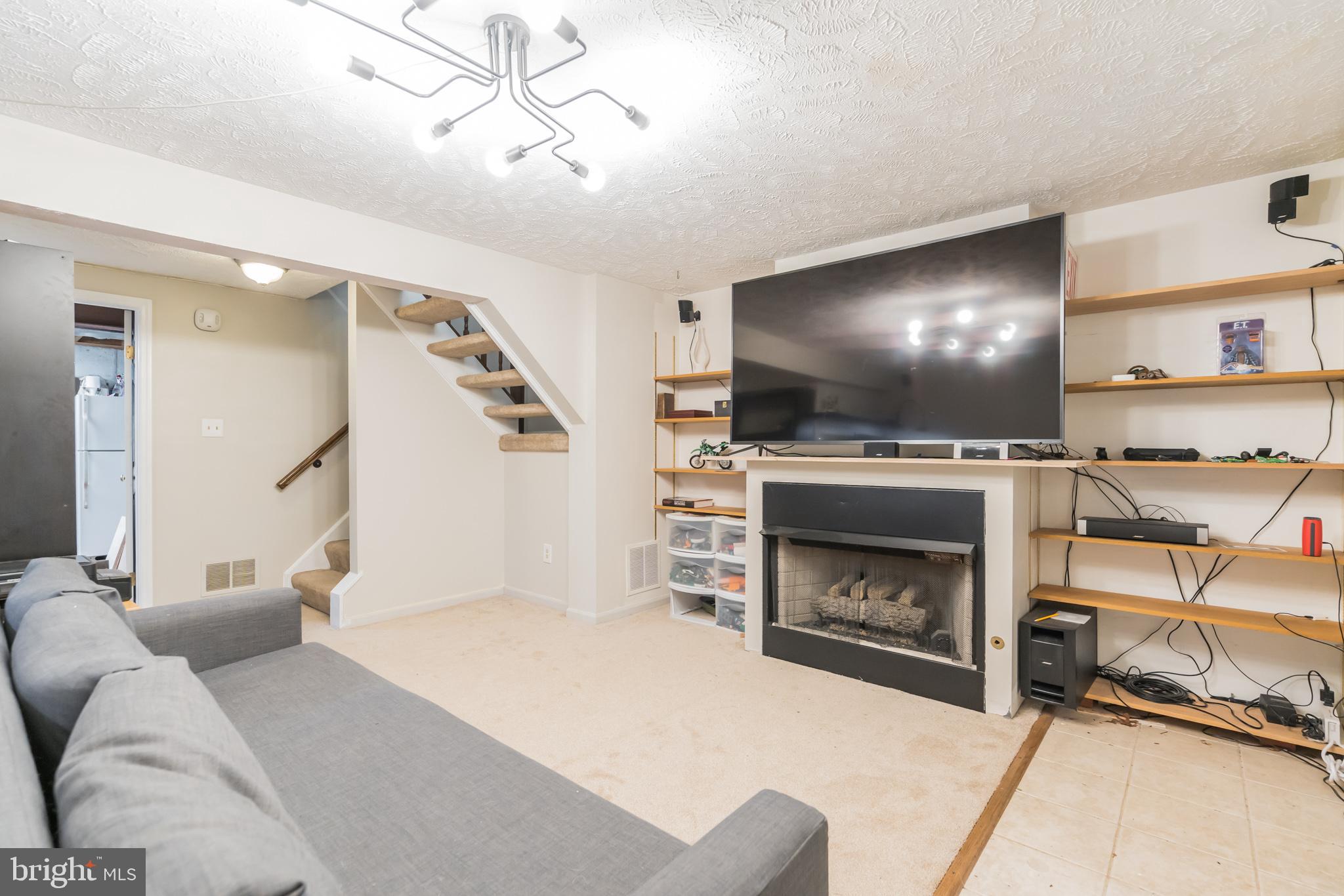 1555 Autumn Ridge Circle Reston, VA 20194 - Photo 25 of 31