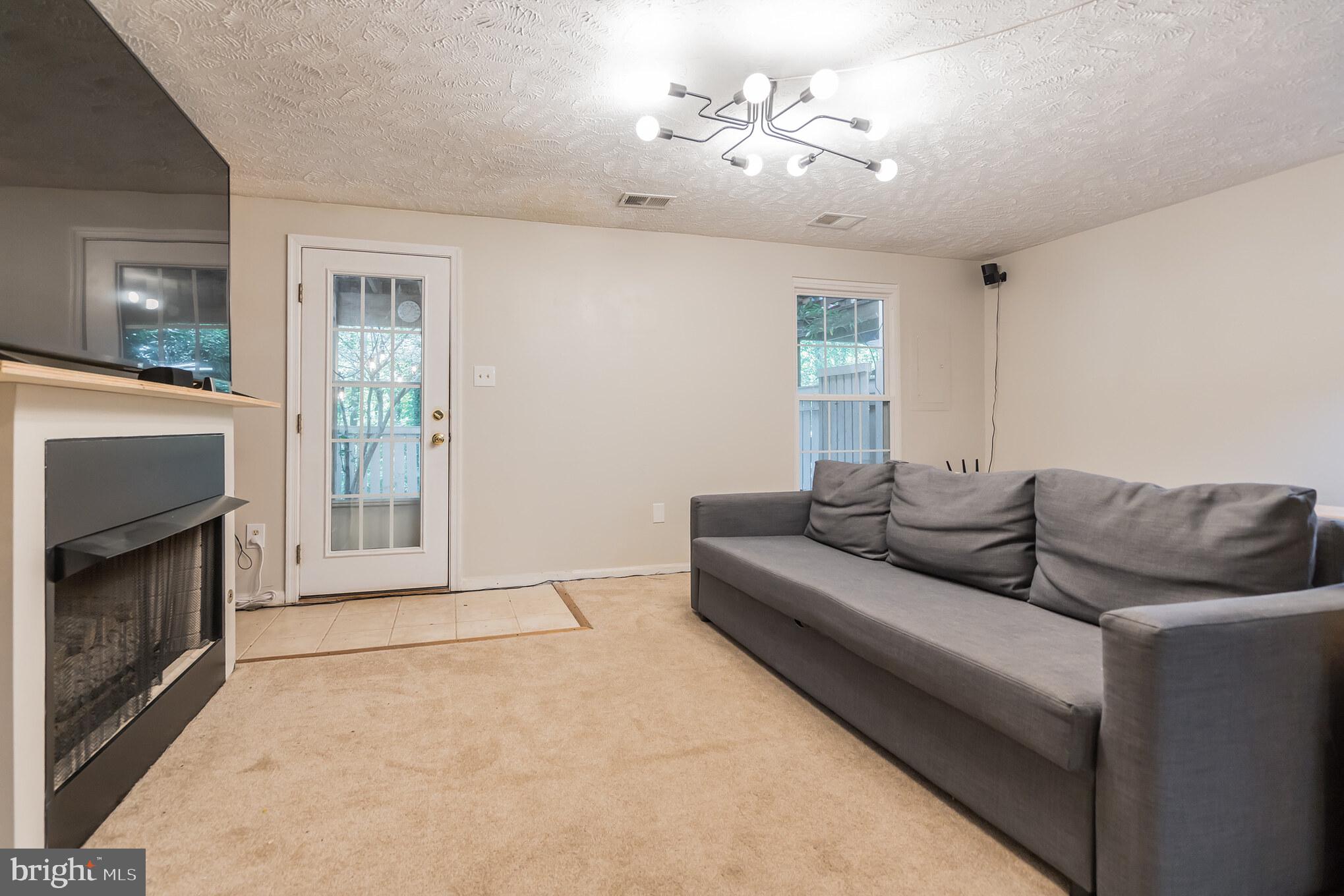 1555 Autumn Ridge Circle Reston, VA 20194 - Photo 27 of 31