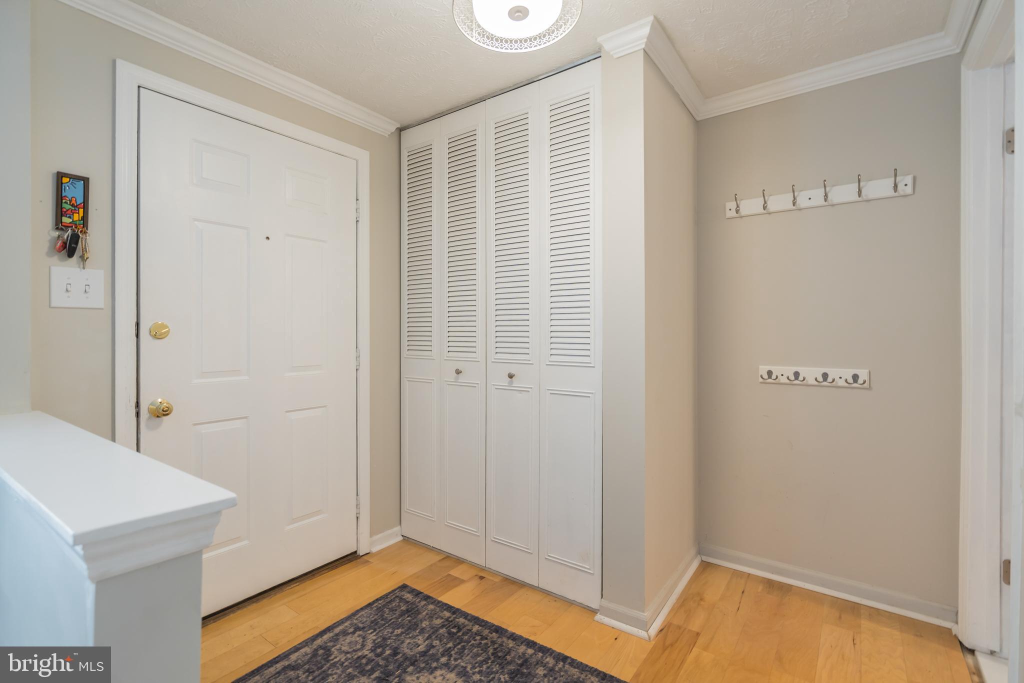 1555 Autumn Ridge Circle Reston, VA 20194 - Photo 4 of 31