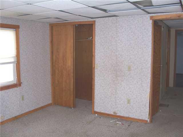 10330 North Sharp Bend Road Albany, IN 47320 - Photo 8 of 9 Gallery Image 8