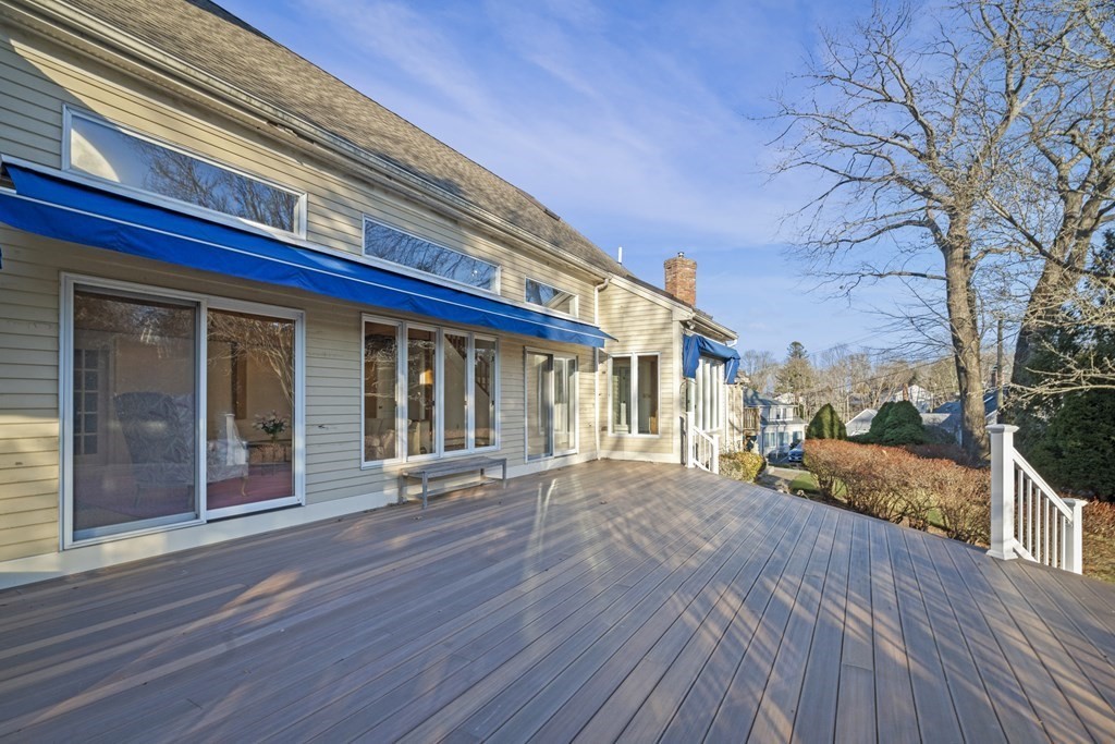 8 Edgemere Road Marblehead, MA 01945 - Photo 4 of 41 a view of a house with a large windows