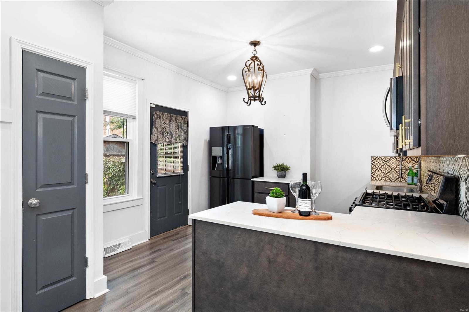 4672 Rosa Avenue St. Louis, MO 63116 - Photo 13 of 29 Gallery Image 13