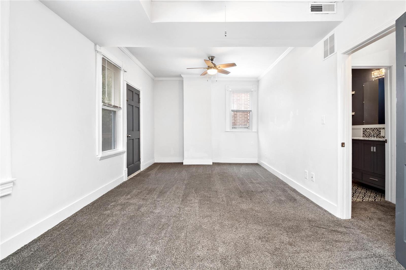 4672 Rosa Avenue St. Louis, MO 63116 - Photo 21 of 29 Gallery Image 21