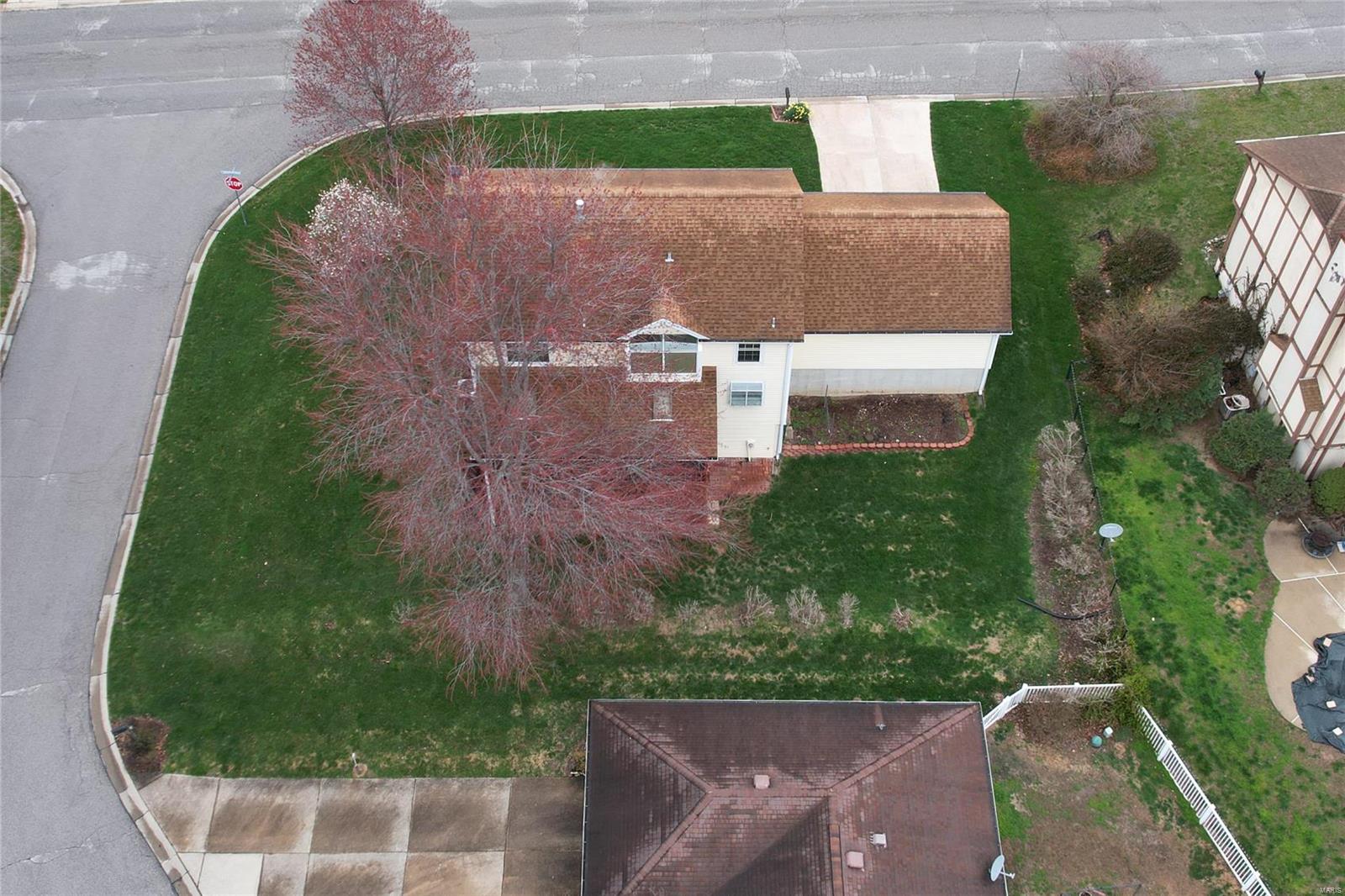 8 Connemara Road St. Peters, MO 63376 - Photo 42 of 50