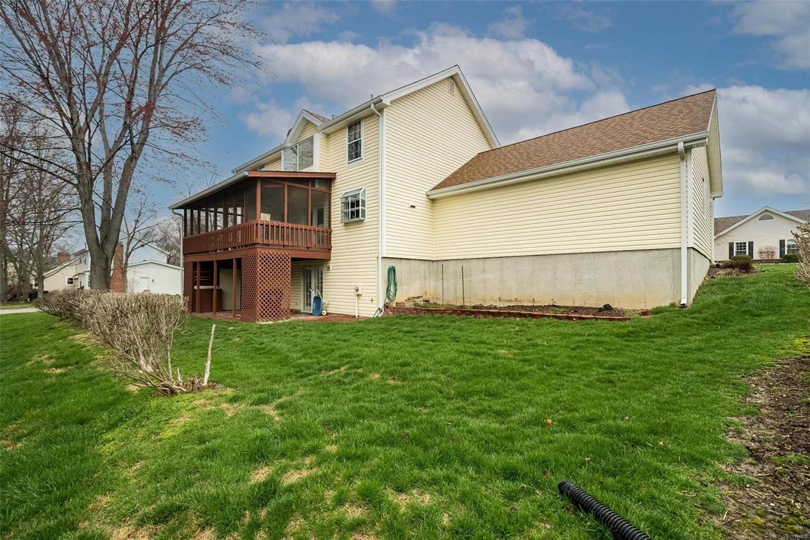 8 Connemara Road St. Peters, MO 63376 - Photo 46 of 50
