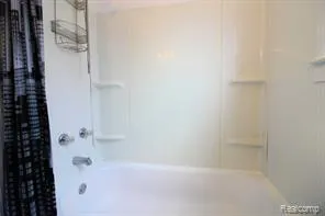 $159,880 | 3191 Harris Street, Ferndale, MI 48220