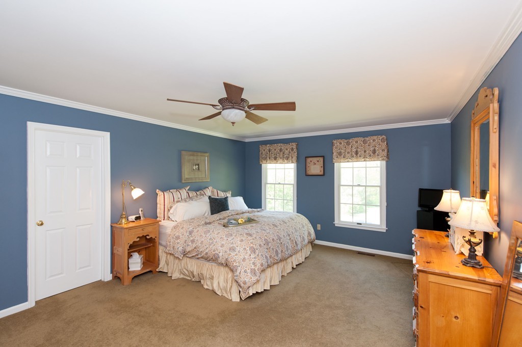 8 Fairbanks Road Sharon, MA 02067 - Photo 18 of 30 Gallery Image 18