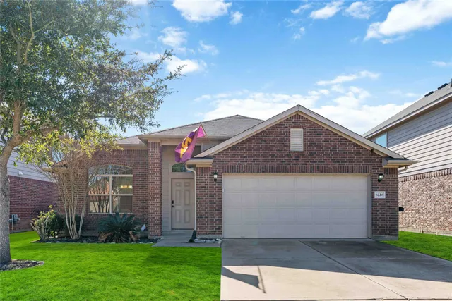 $260,000 | 8226 Silent Deep Drive, Rosenberg, TX 77469