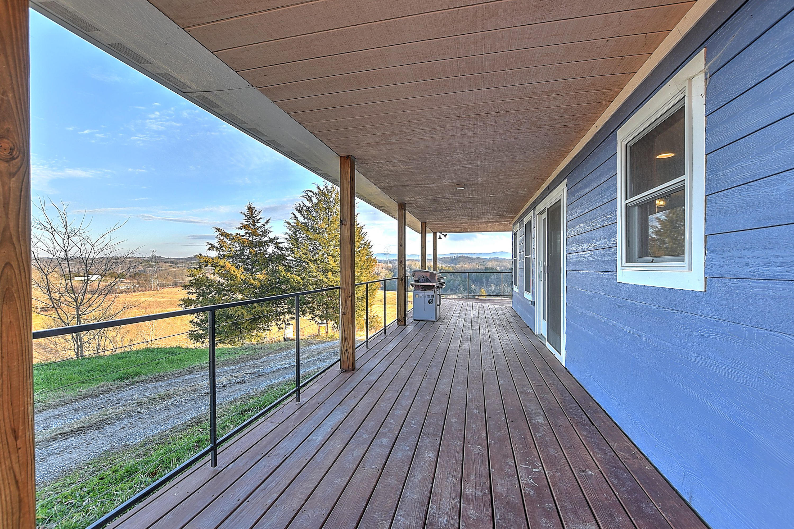 215 Cox Road Greeneville, TN 37743 - Photo 20 of 72 215 Cox Hill-19