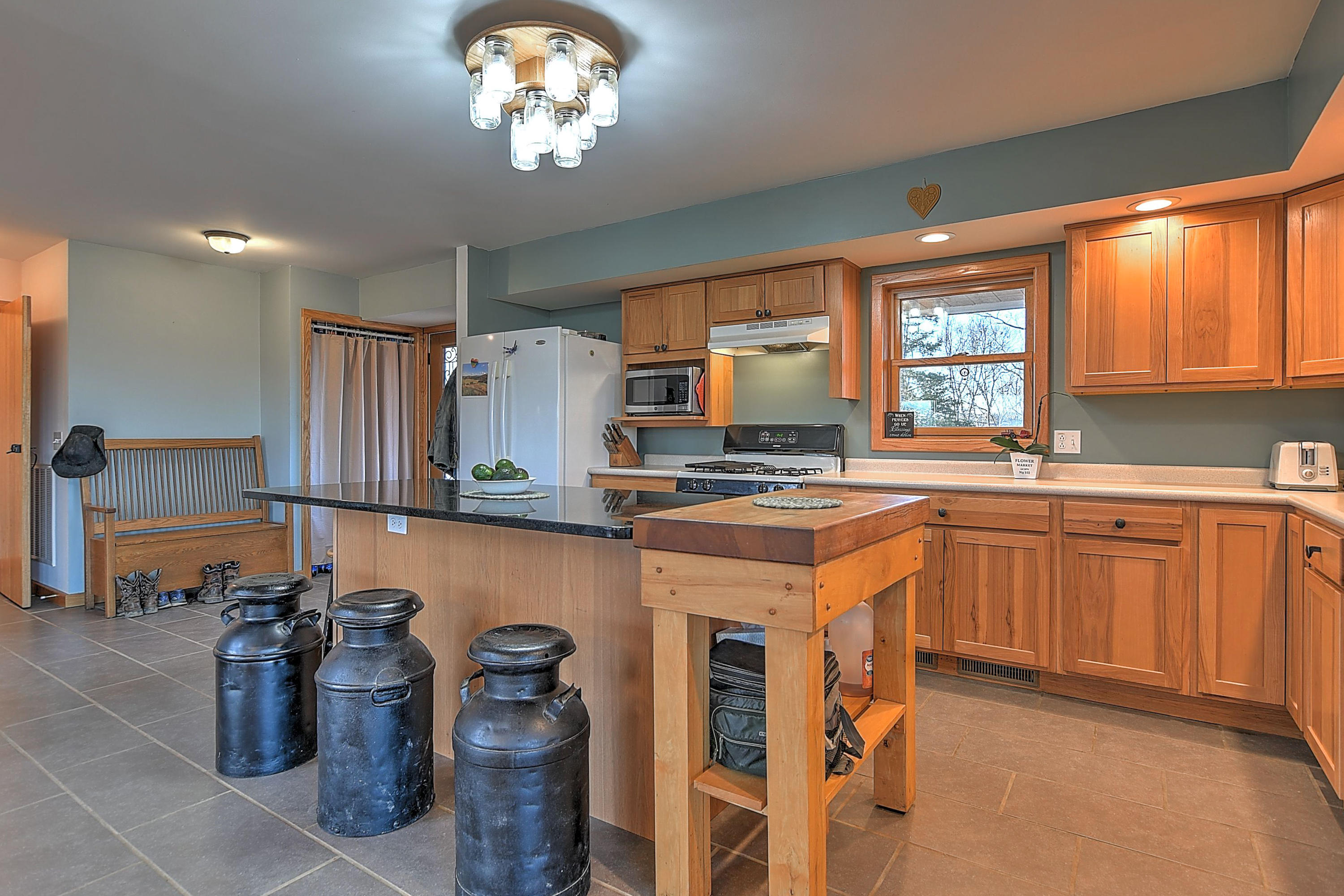 215 Cox Road Greeneville, TN 37743 - Photo 29 of 72 215 Cox Hill-28