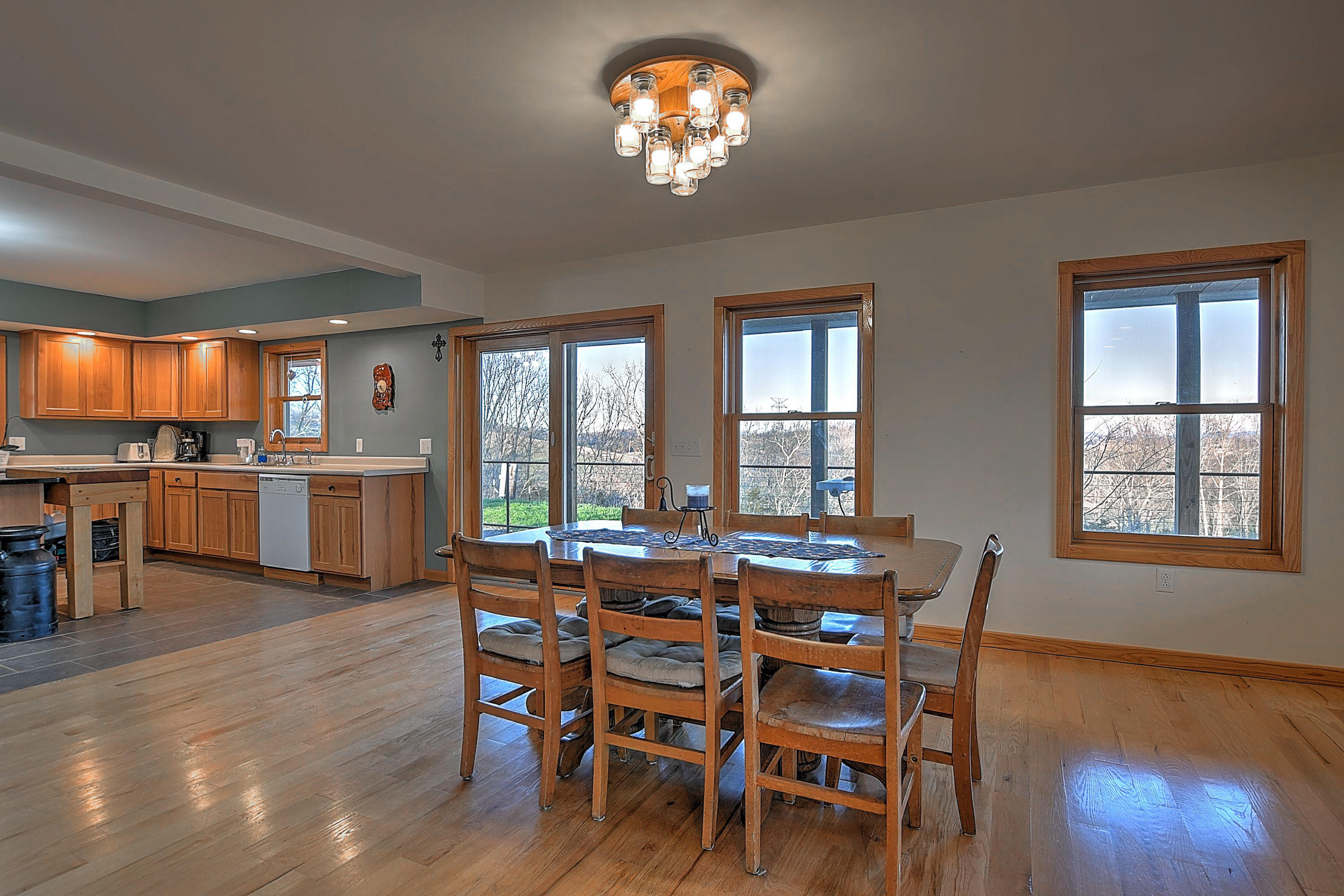 215 Cox Road Greeneville, TN 37743 - Photo 33 of 72 215 Cox Hill-32