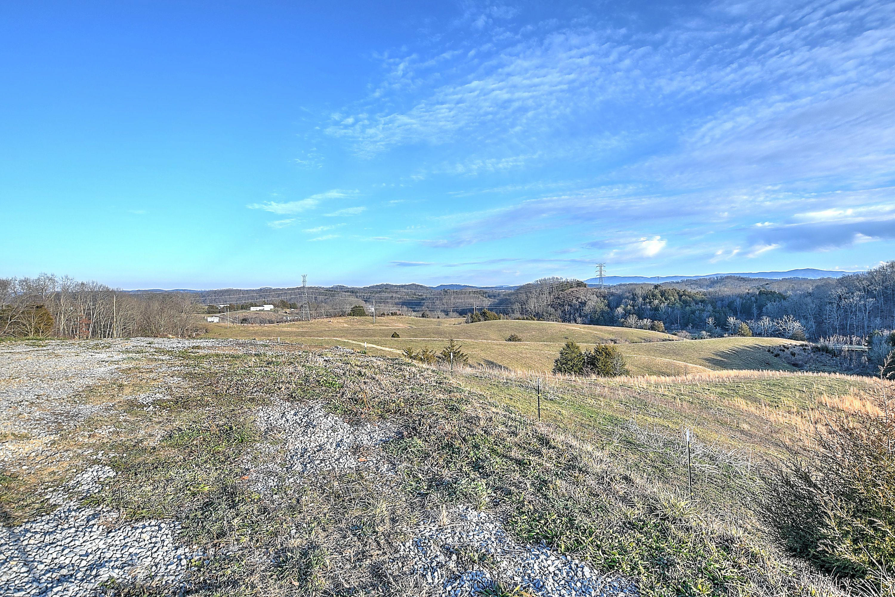 215 Cox Road Greeneville, TN 37743 - Photo 6 of 72 215 Cox Hill-5