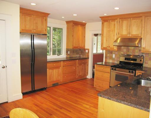 19 Avon Road Wellesley, MA 02482 - Photo 6 of 11