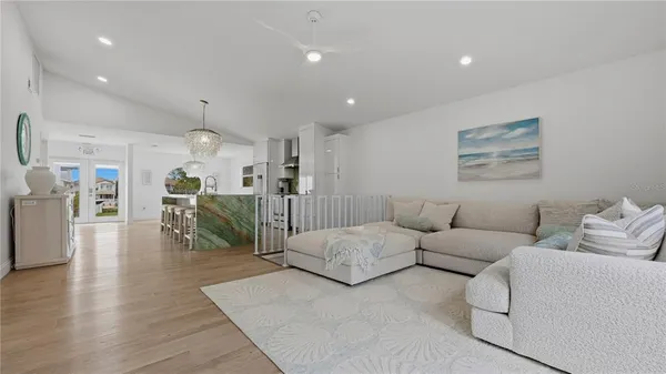 $1,450,000 | 4939 Commonwealth Drive, Sarasota, FL 34242