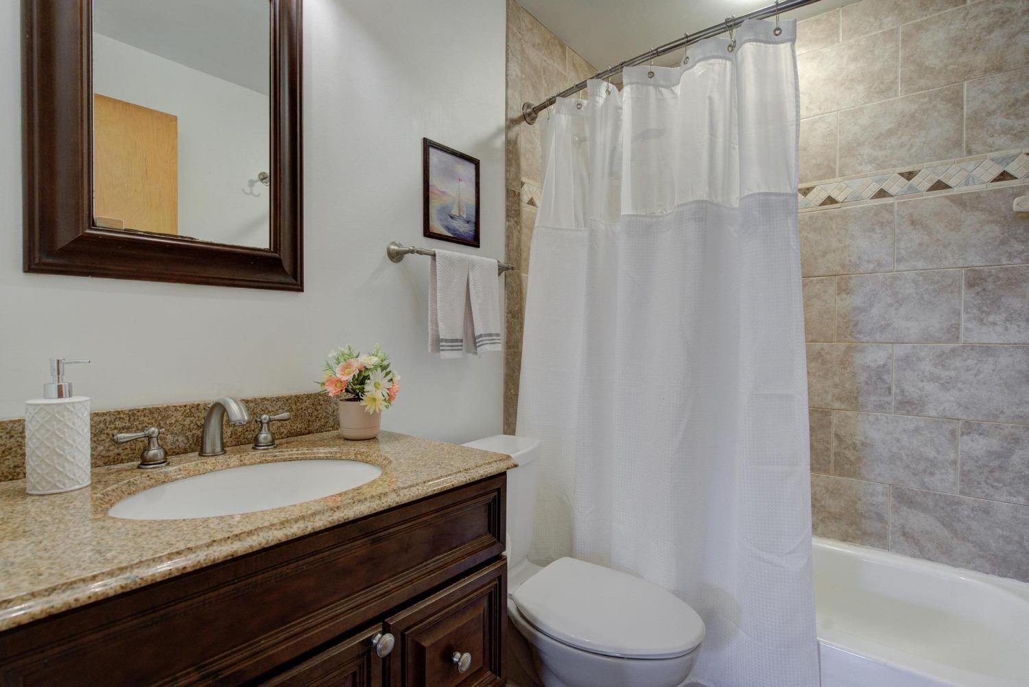 3499 Rocker Drive Cincinnati, OH 45239 - Photo 11 of 30 Gallery Image 11