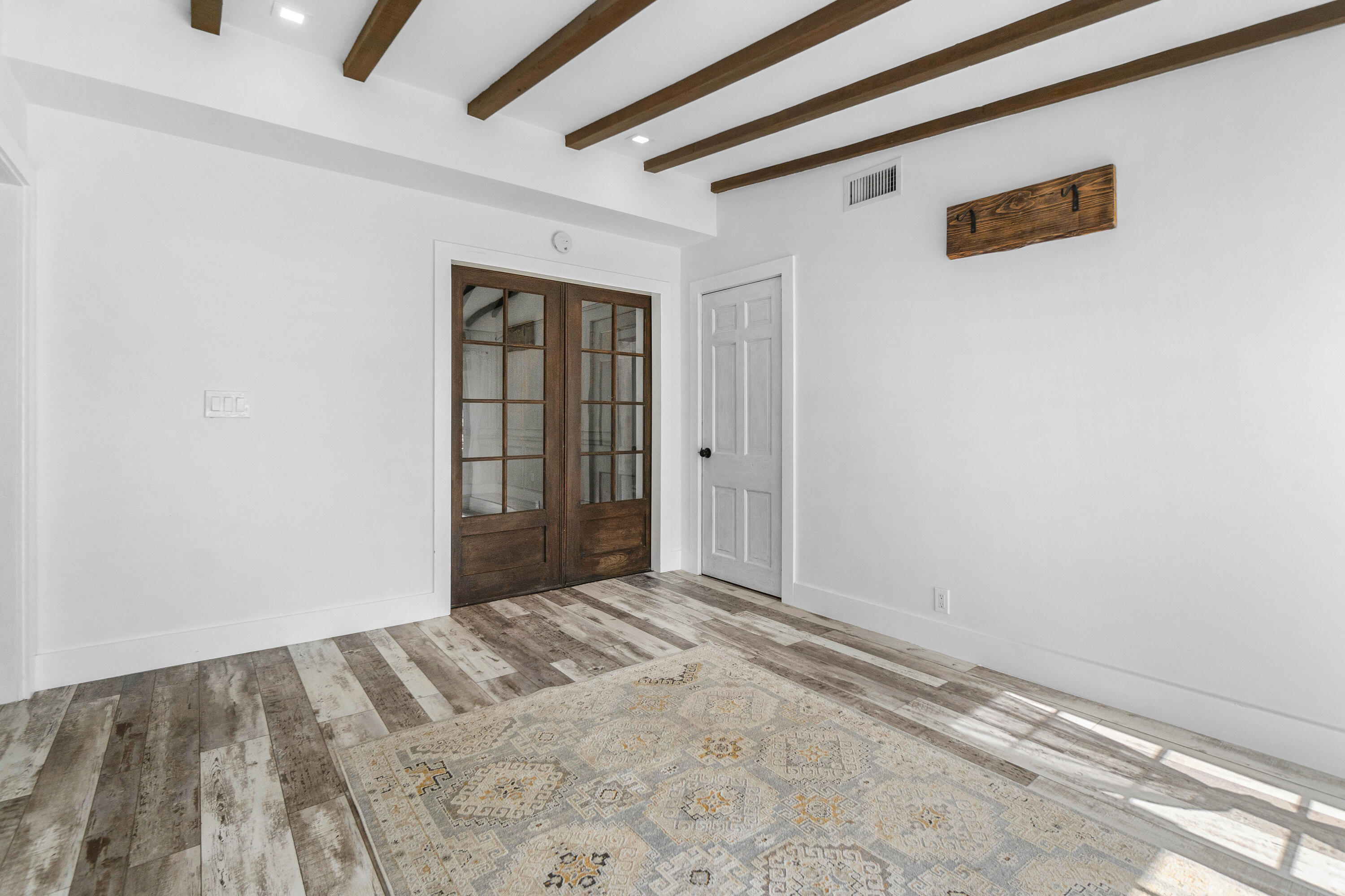 744 Sunset Road West Palm Beach, FL 33401 - Photo 17 of 51 029-744SunsetRoad-WestPalmBeach-FL-33401