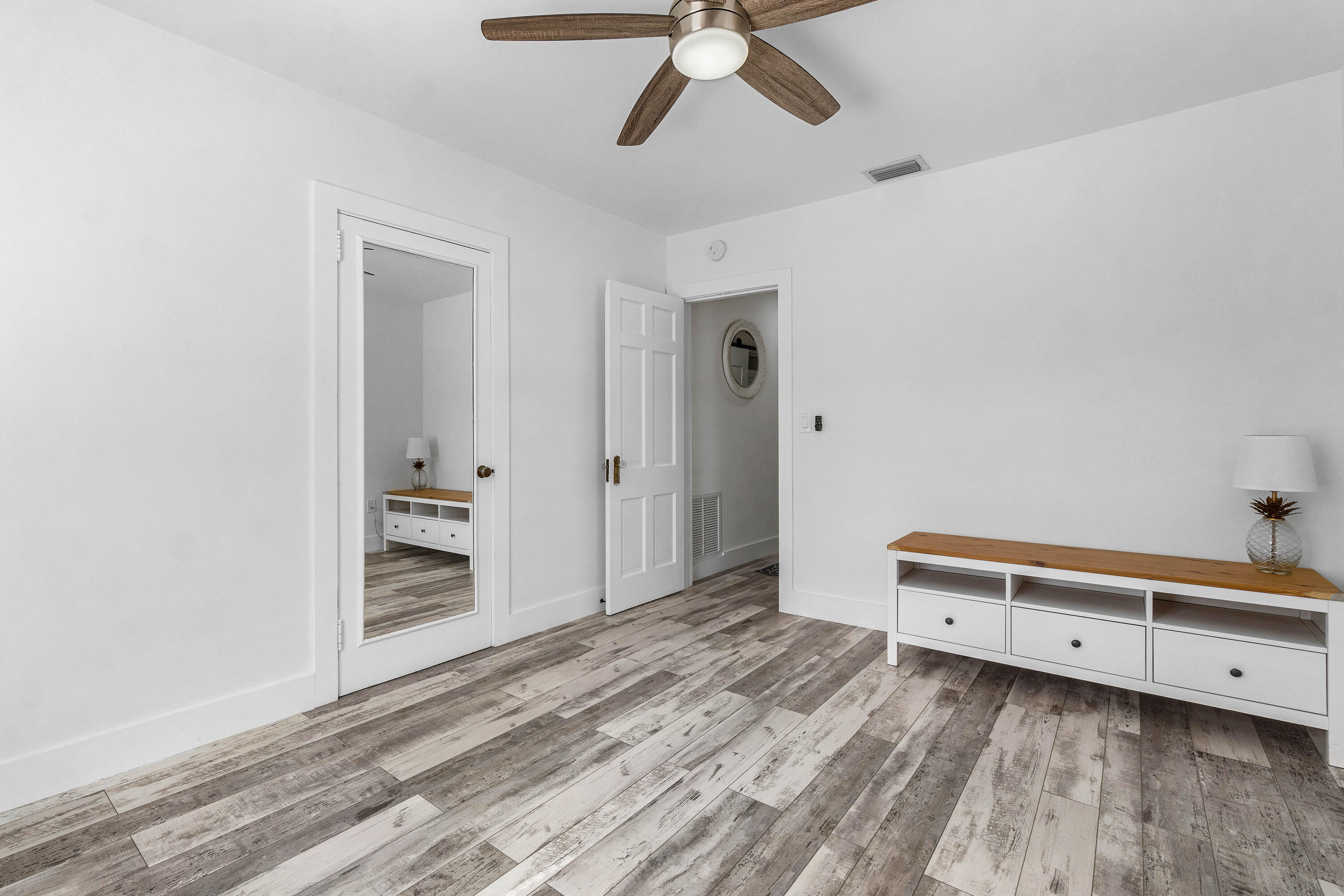 744 Sunset Road West Palm Beach, FL 33401 - Photo 19 of 51 036-744SunsetRoad-WestPalmBeach-FL-33401