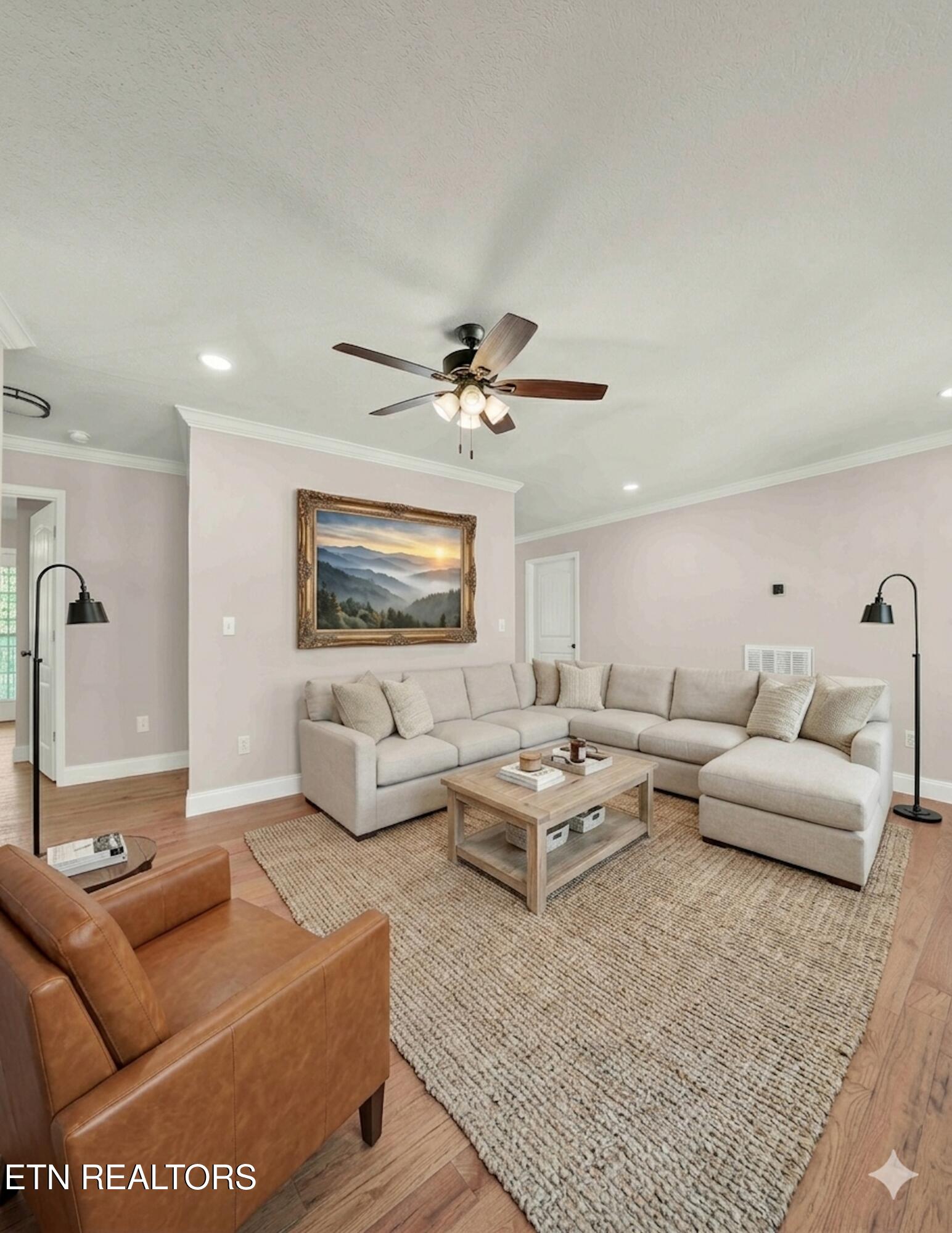 334 Amolee Lane Sevierville, TN 37876 - Photo 4 of 56 Living Room Virtual