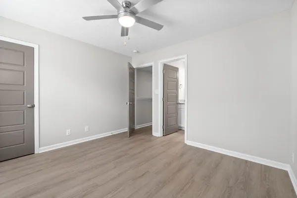 $1,400 | 315 Longshadow Trail, Unit A, Clarksville, TN 37043