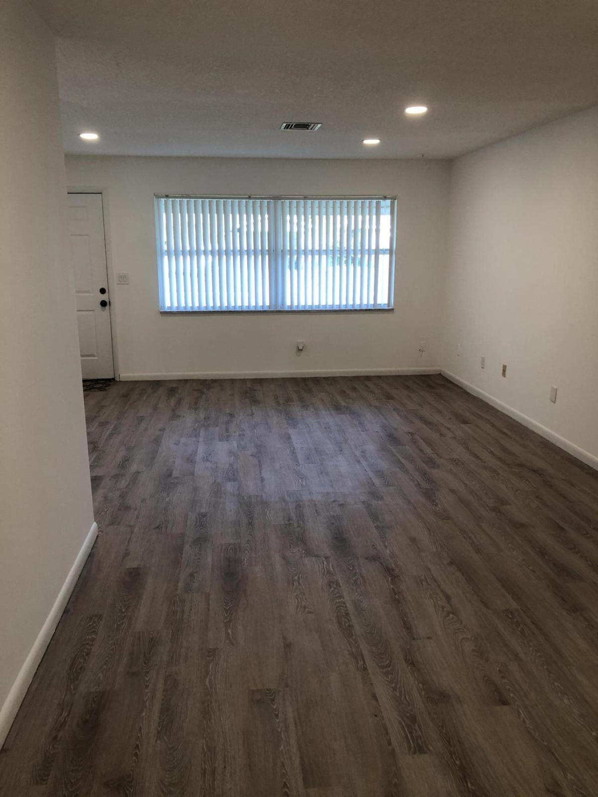 4414 Southeast Village Road Stuart, FL 34997 - Photo 12 of 14 20191122212714126523000000-o