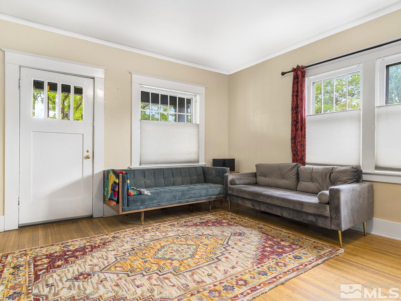 528 Reno Avenue Reno, NV 89509 - Photo 3 of 20 a living room with furniture and a window