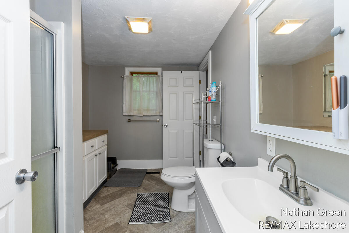 2122 Coats Grove Road Hastings, MI 49058 - Photo 11 of 36