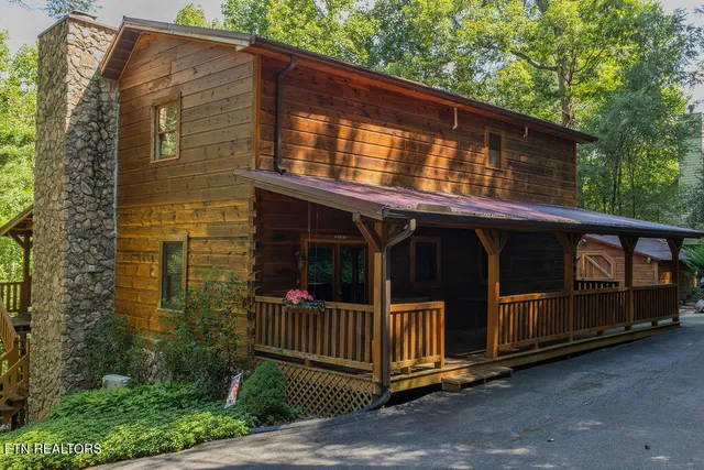 $837,000 | 503 Domar Court, Townsend, TN 37882