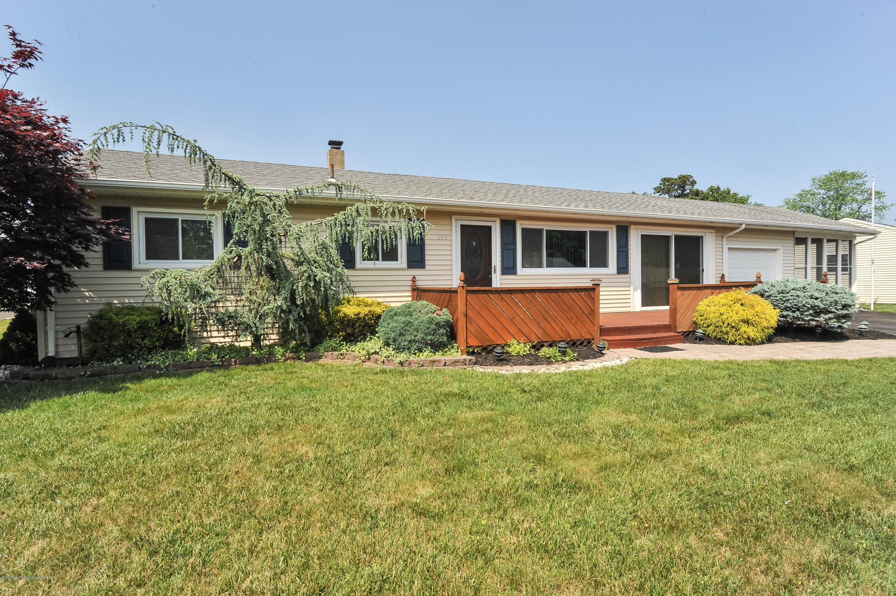 149 Stephan Road Brick, NJ 08724 - Photo 4 of 22 DSC_7670-9