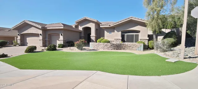 $1,399,990 | 136 East Desert Wind Drive, Phoenix, AZ 85048