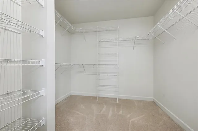 $380,000 | 7156 Hedge Ln Terrace, Shawnee, KS 66227