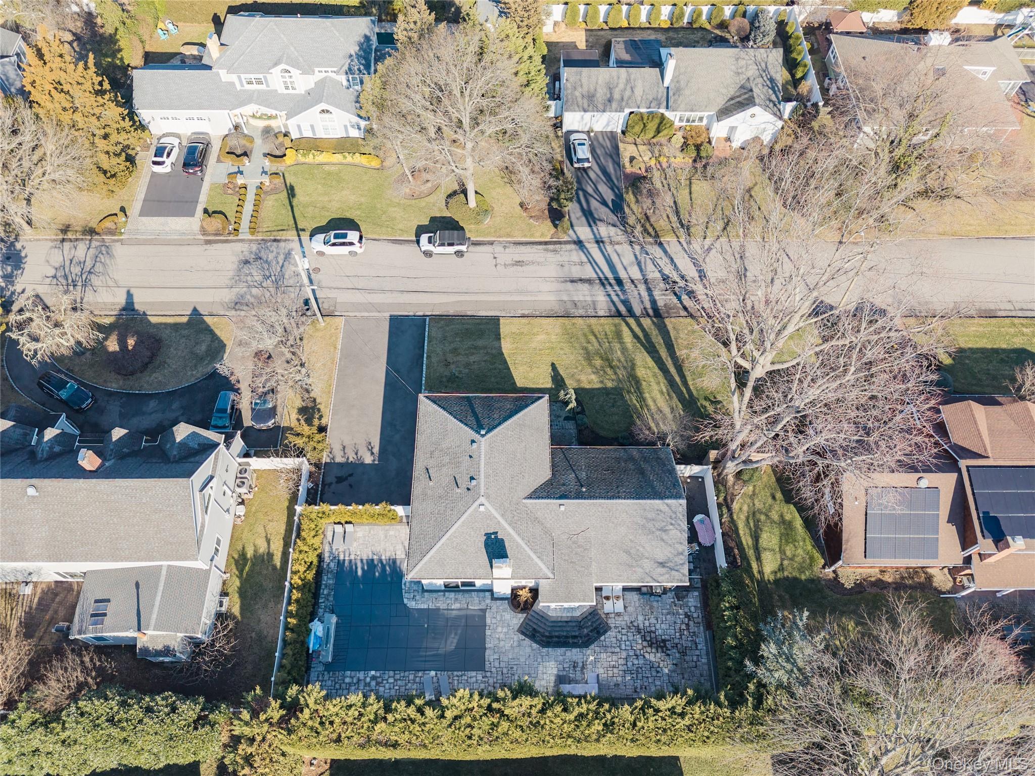 148 Exeter Road Massapequa, NY 11758 - Photo 7 of 28 a view of pool