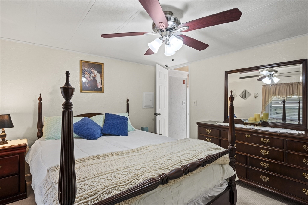 17 Irene Avenue, Unit 17 Webster, MA 01570 - Photo 15 of 21