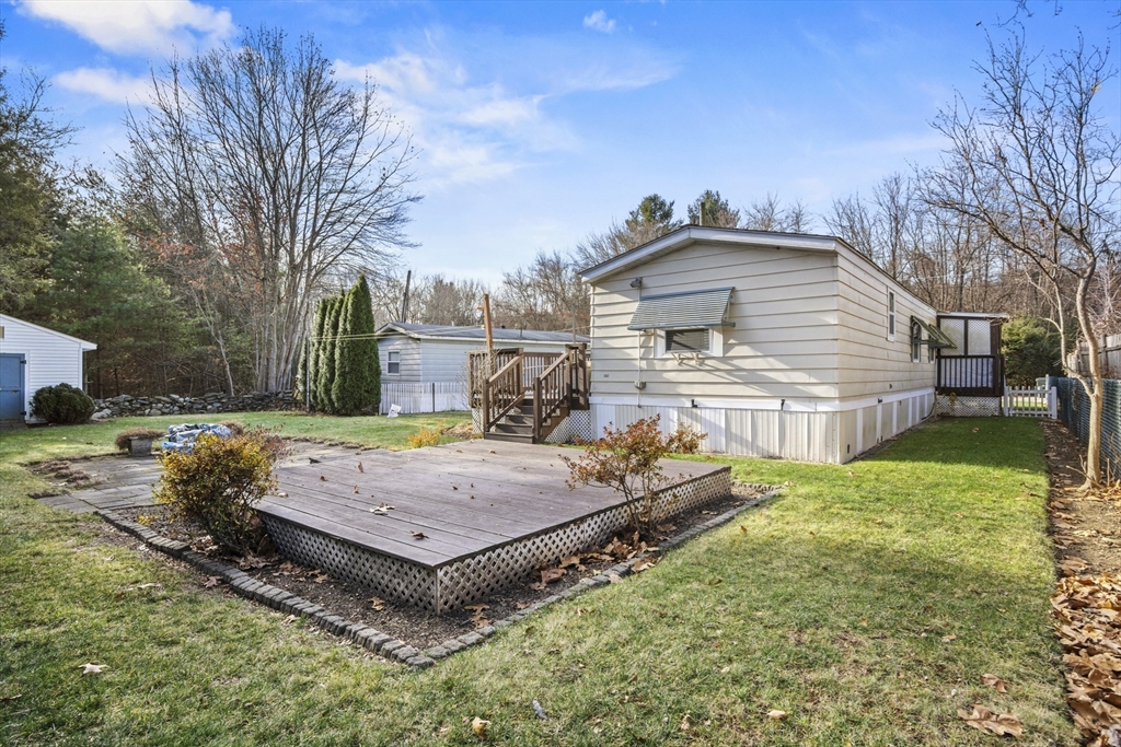 17 Irene Avenue, Unit 17 Webster, MA 01570 - Photo 20 of 21