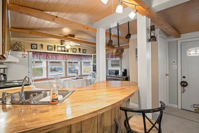 $2,250 | 17 Irene Avenue, Unit 17, Webster, MA 01570