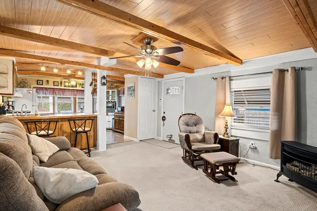 $2,250 | 17 Irene Avenue, Unit 17, Webster, MA 01570