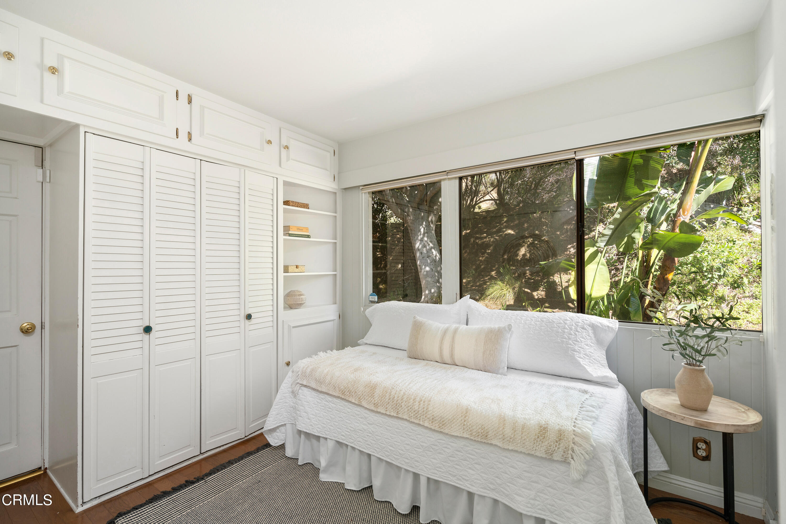 1444 Normandy Drive Pasadena, CA 91103 - Photo 16 of 25 a bedroom with a bed and a window