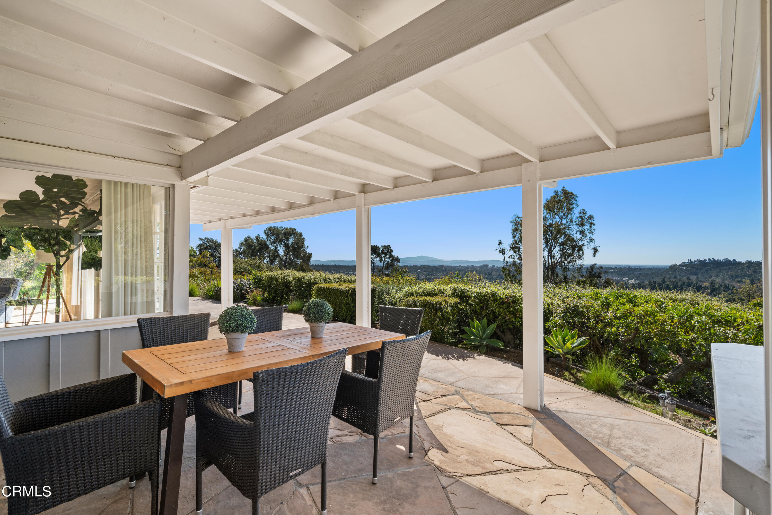 1444 Normandy Drive Pasadena, CA 91103 - Photo 20 of 25 a outdoor space with furniture