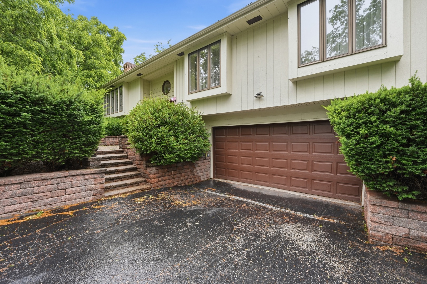 21 Sequoia Road Hawthorn Woods, IL 60047 - Photo 2 of 33