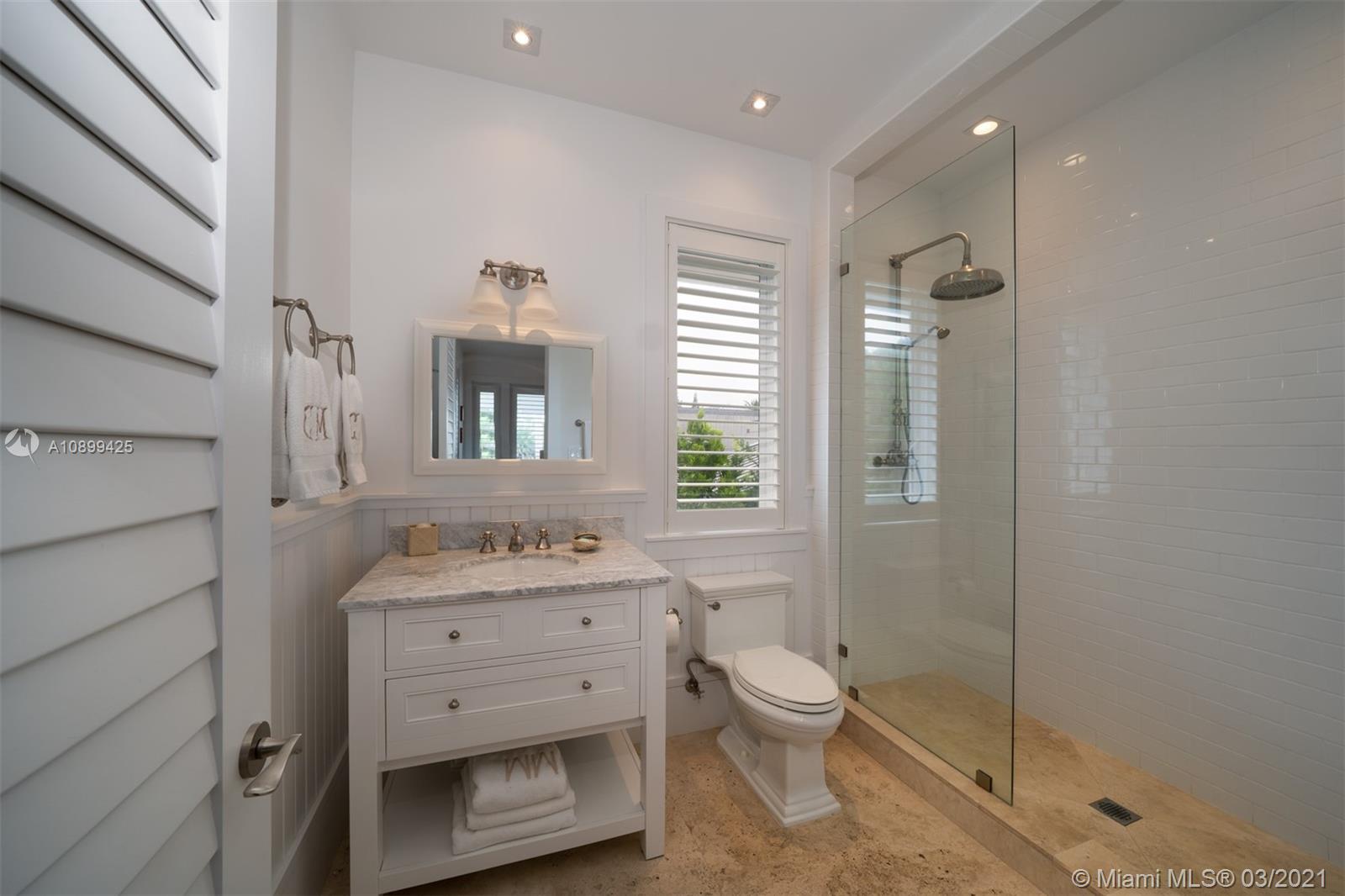 260 Harbor Drive Key Biscayne, FL 33149 - Photo 27 of 36