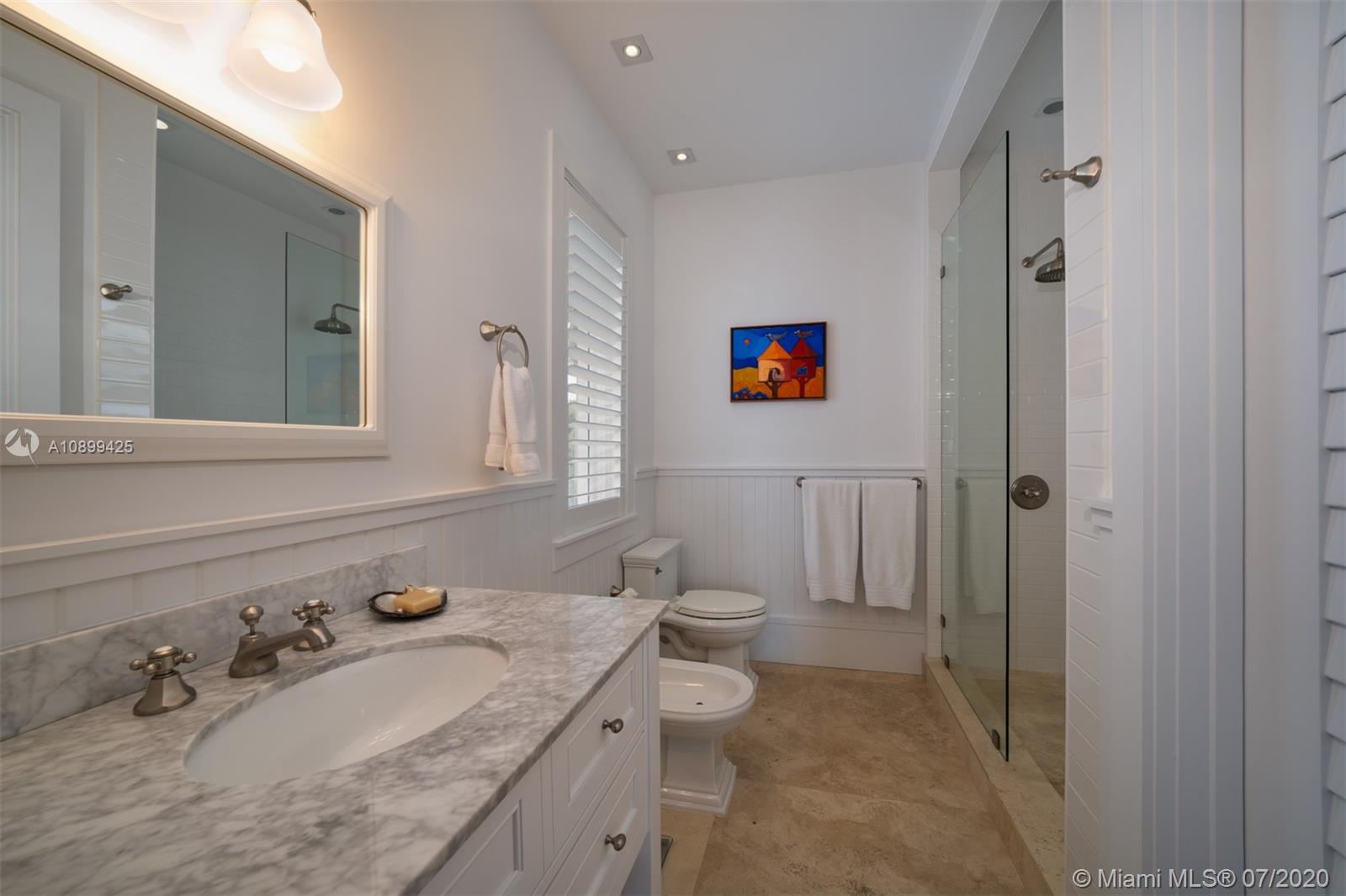 260 Harbor Drive Key Biscayne, FL 33149 - Photo 29 of 36