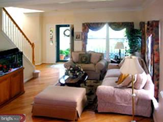 39 Sandstone Road East Windsor, NJ 08520 - Photo 5 of 6
